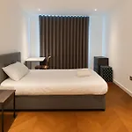 Nine Elms Battersea 2 Bed
