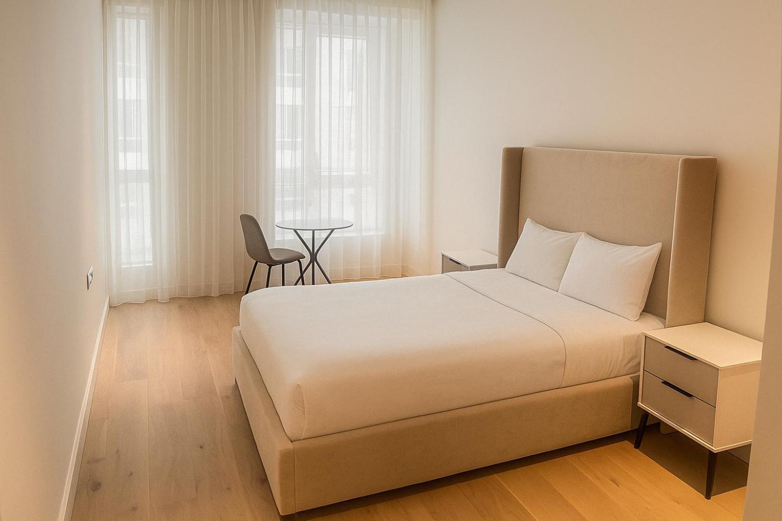 Nine Elms Battersea 2 Bed *